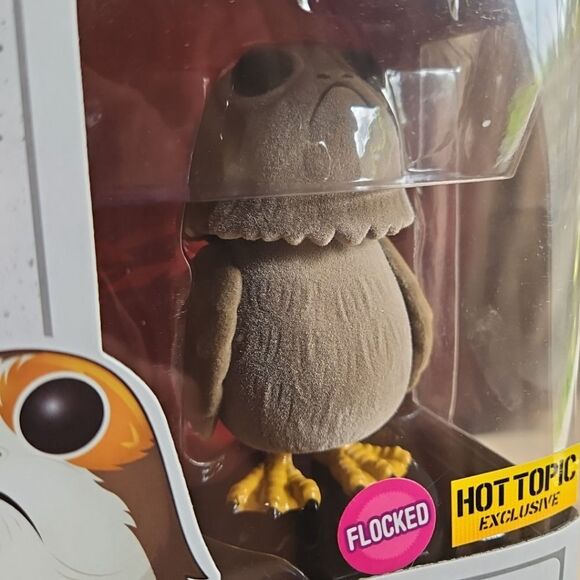 Funko POP!  STAR WARS Flocked Porg # 198 Bobblehead - Picture 3 of 9